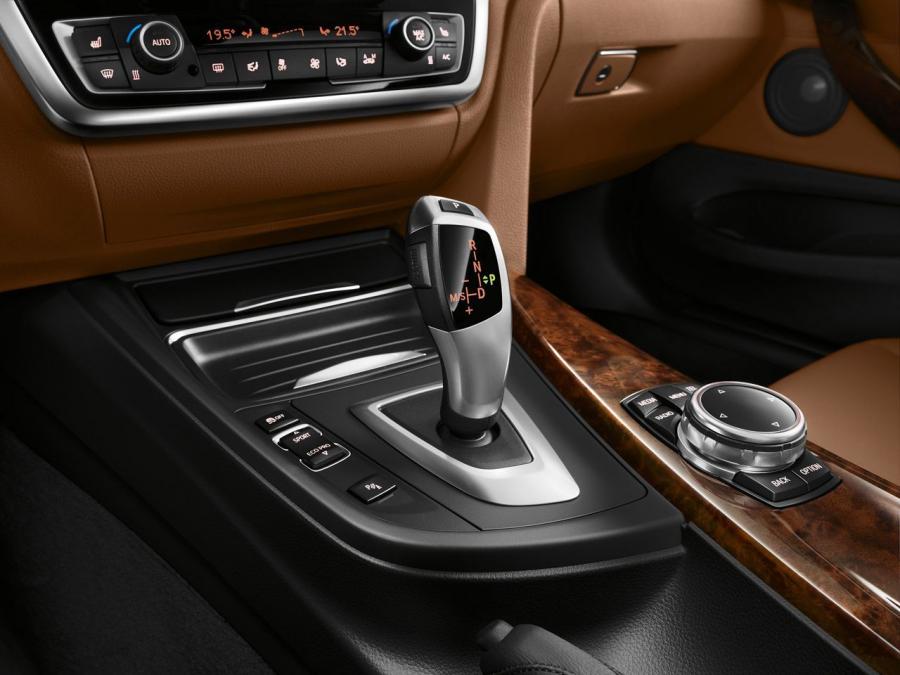  BMW 4-Series Coupe 2014 года  (фото 23 из 111)